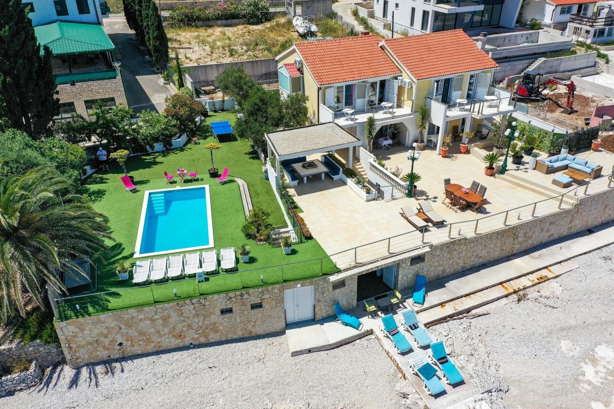 Villa Unique Sur La Plage Pour Des Vacances Inoubliables En Famille Ou Entre Amis Pour 10 Personnes Slatine Zewnętrze zdjęcie