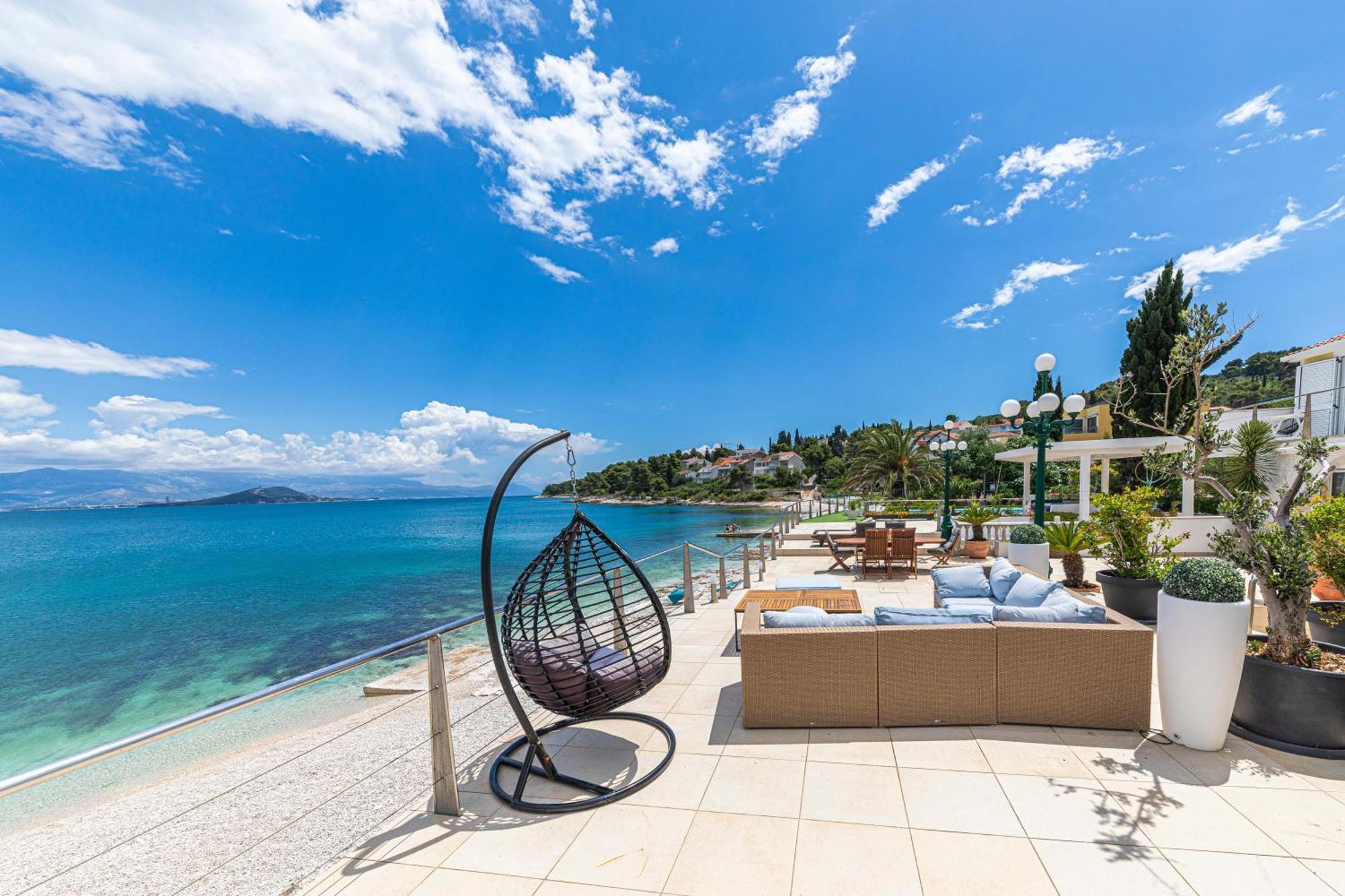 Villa Unique Sur La Plage Pour Des Vacances Inoubliables En Famille Ou Entre Amis Pour 10 Personnes Slatine Zewnętrze zdjęcie